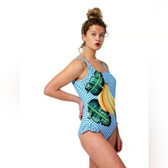 Juicy Couture Banana Ruffled Leg Opening NWOT Sz XL - Picture 3 of 14